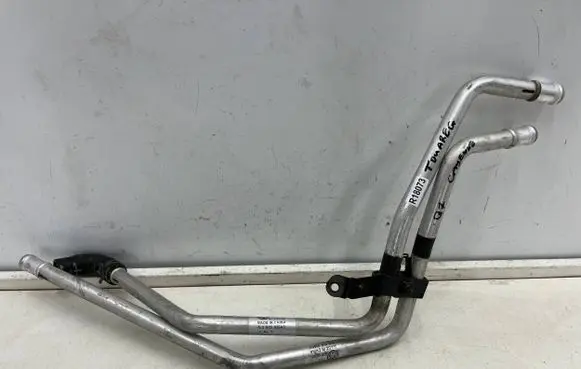 Volkswagen Touareg II Engine coolant pipe/hose 7l0819925ad 7l0819926ah