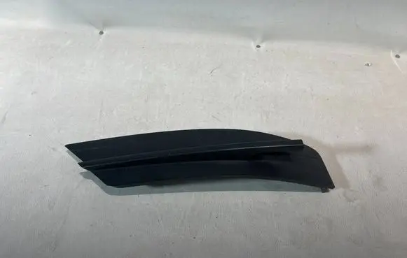 Volkswagen Crafter Front bumper lower grill 7C0807245