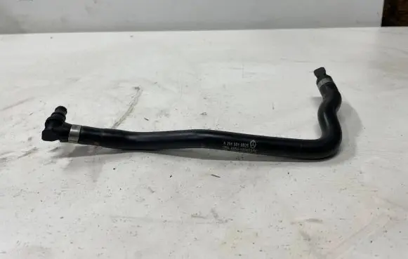 Mercedes-Benz C W204 Engine coolant pipe/hose A2045010925