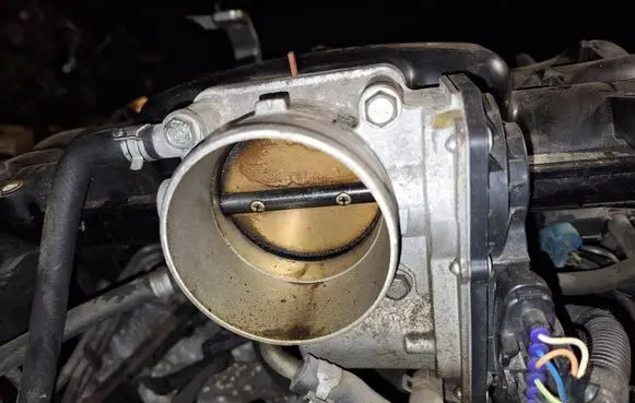Subaru B9 Tribeca Throttle valve 16112aa