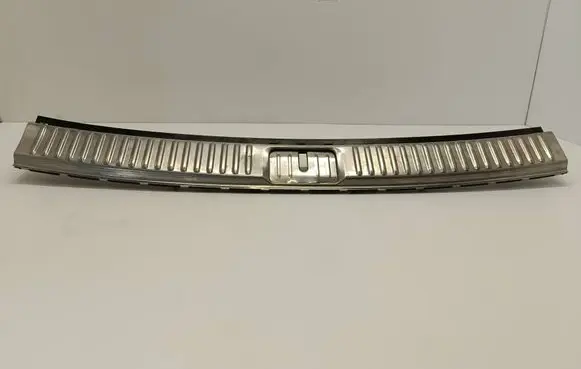 Volkswagen Touareg II Trunk/boot sill cover protection 7P0863459E