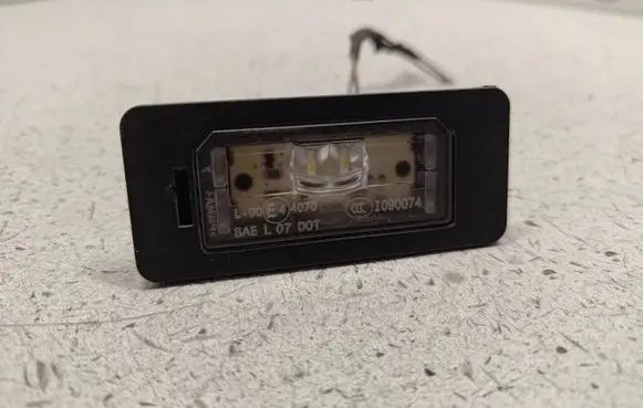 Number plate light