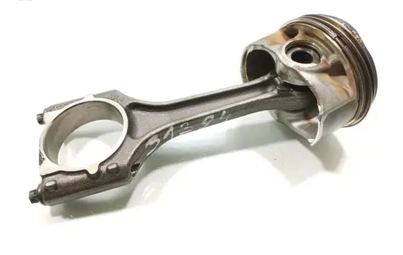 Volkswagen Polo VI Piston with connecting rod 