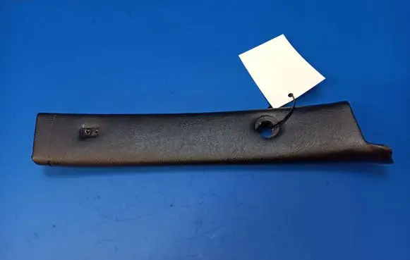 Jaguar XJS (B) pillar trim (top)
