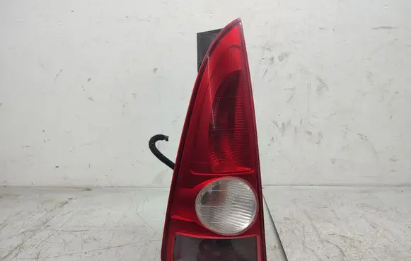 Renault Espace IV Rear/tail lights