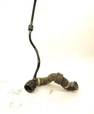 Mercedes-Benz GLC X253 C253 Engine coolant pipe/hose A2535012500