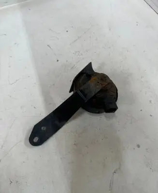 Audi A6 S6 C5 4B Horn signal 4B0951221