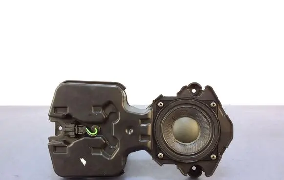 Audi A8 S8 D4 4H Subwoofer speaker 4H4035307