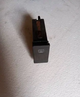 Windscreen/window heater switch