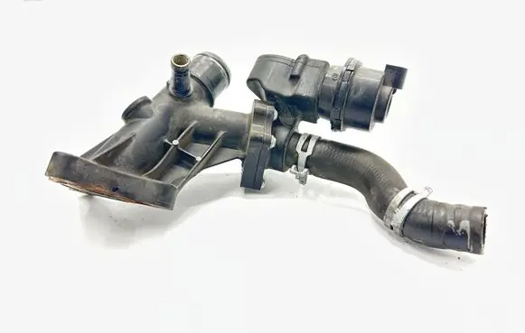 Thermostat/thermostat housing