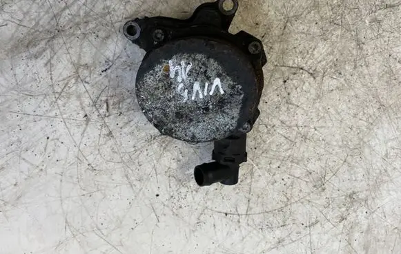 Vacuum pump