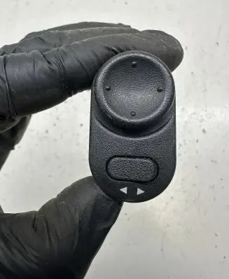 Opel Combo C Wing mirror switch 09226861