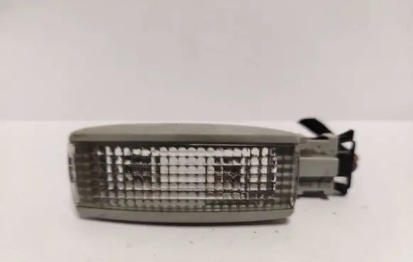 Volkswagen PASSAT B5.5 Other interior light 3B0947113