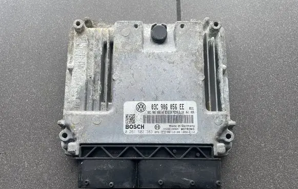 Volkswagen PASSAT B6 Engine control unit/module 03C906056EE