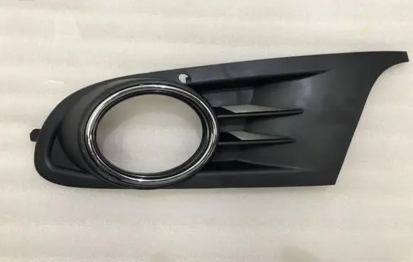Volkswagen Golf VI Front bumper lower grill 5K0853665