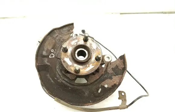Toyota Yaris Front wheel hub