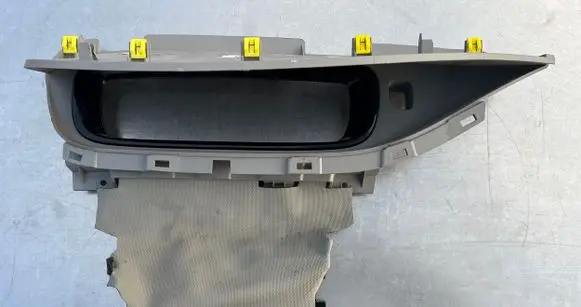 Renault Zoe Dashboard trim 682403850R 682403850
