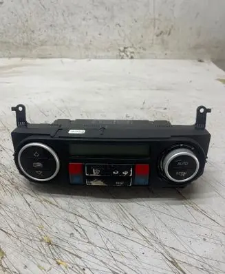 Volkswagen Multivan T5 Air conditioner control unit module 74317400
