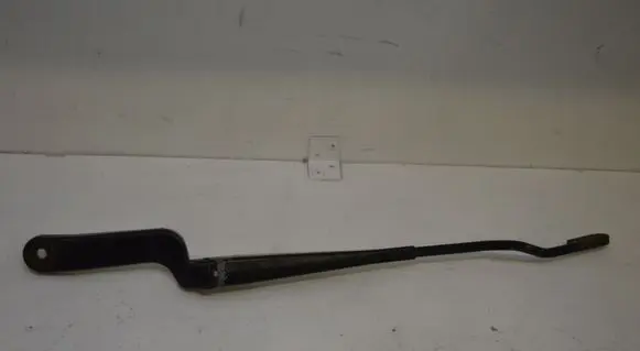 Volkswagen Polo III 6N 6N2 6NF Front wiper blade arm 6N1955409B