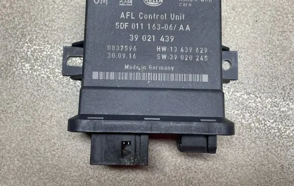 Xenon control unit/module