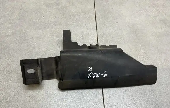 Ford S-MAX Intercooler air guide/duct channel BS718310AA
