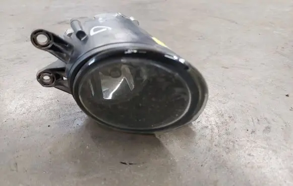 Audi A4 S4 B6 8E 8H Front fog light 8E0941700B 0305063004