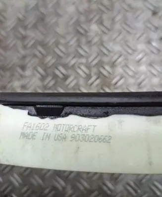 Lincoln Mark VIII Air filter 