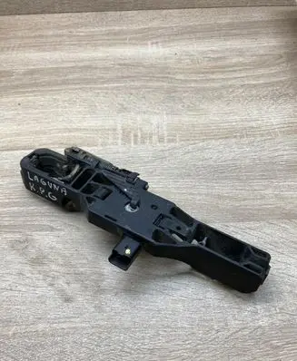 Renault Laguna II Rear door exterior handle/bracket 8200008430