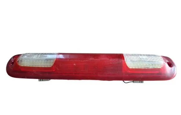 Chevrolet Tahoe Third/center stoplight 16525205