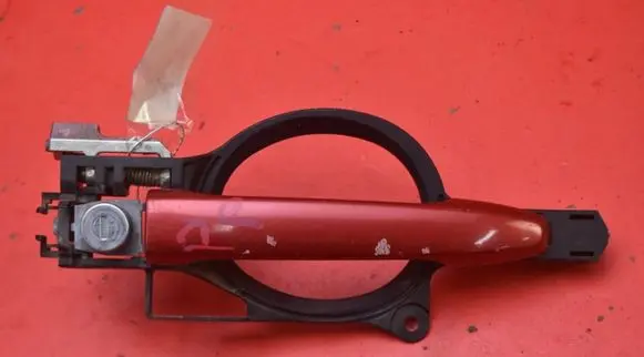 Mitsubishi Lancer VIII Front door exterior handle