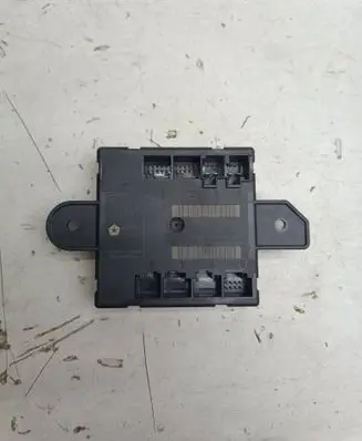 Dodge Nitro Door control unit/module 04602807AH 00404001B2