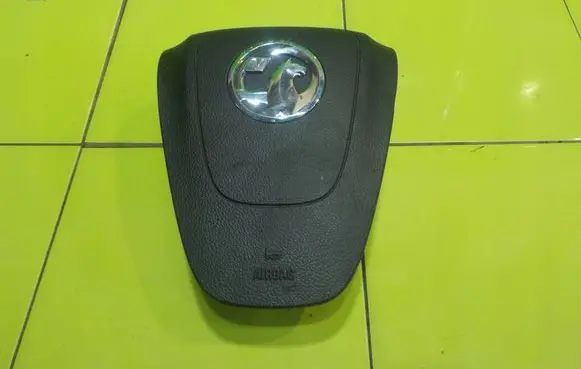 Opel Insignia A Steering wheel airbag 13275647 PP103
