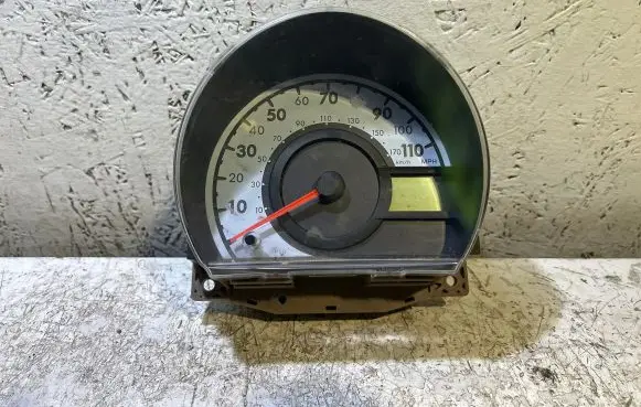 Peugeot 107 Speedometer (instrument cluster) 838000H070C 563010U