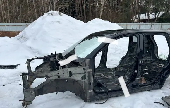 Mitsubishi Outlander Front quarter panel 