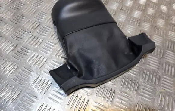Steering wheel column trim
