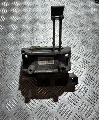 Skoda Superb B8 (3V) Engine mount vacuum valve 3Q0199262J