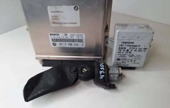 BMW 5 E39 Engine control unit/module 28RTE978 0281010314 7788310