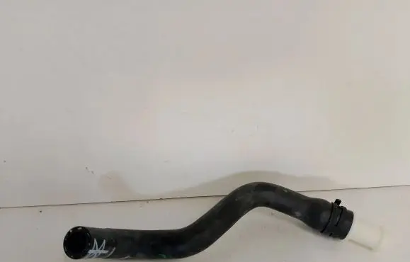 Volkswagen PASSAT B6 Engine coolant pipe/hose 3C0819374