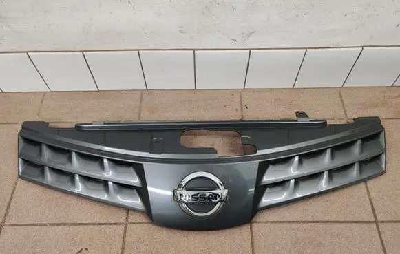 Nissan Note (E11) Front grill