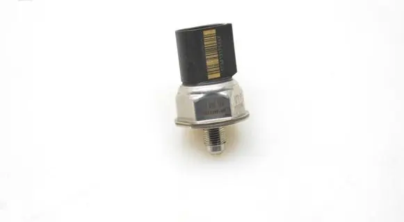 BMW 3 E90 E91 Fuel pressure sensor 7537319