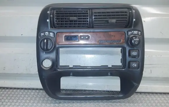 Ford Explorer Dash center air vent grill F57D7804302