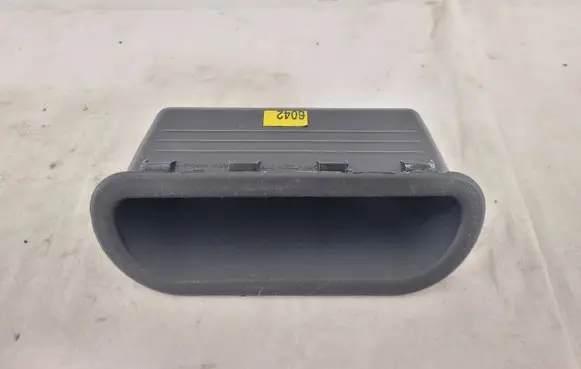 Opel Mokka Other trunk/boot trim element 20757173