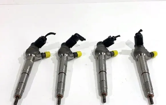 Audi A4 S4 B9 Fuel injectors set 04L130277AC
