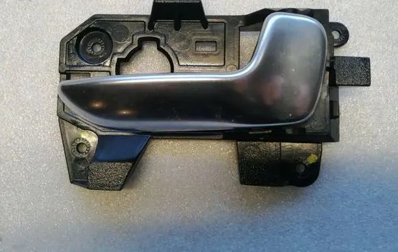 KIA Carens III Front door interior handle 82623RP000