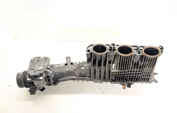 BMW 2 F45 Intake manifold 7617499 7618838