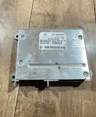 Mercedes-Benz CLS C219 Bluetooth control unit module A2118705526 DM70868374