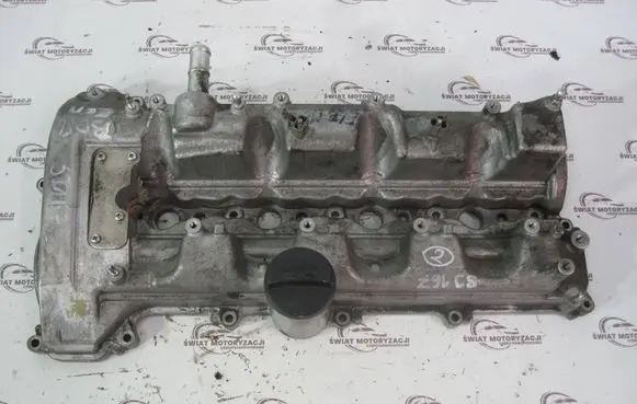 Lexus IS 220D-250-350 Rocker cam cover 