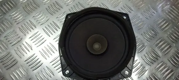 Mitsubishi Lancer Subwoofer speaker MR301667