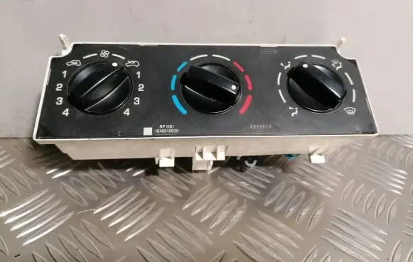 Citroen Berlingo Climate control unit 1848819656 030808E 05H34