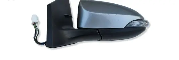 Toyota Auris E180 Front door electric wing mirror 